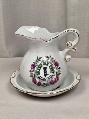 Vintage Grand Ole Opry Creamer & Underplate